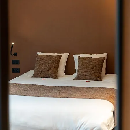 Aux Etangs - Otel