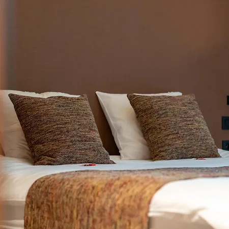 Hotel Aux Etangs - 3*