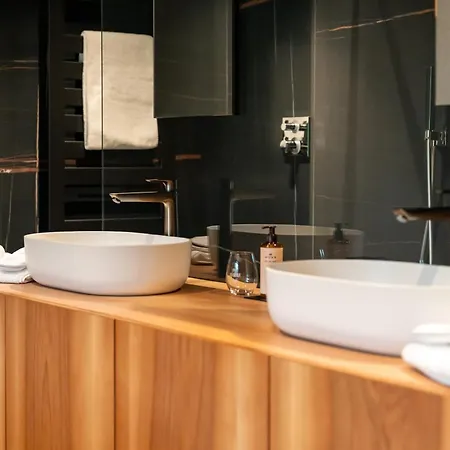 Hotel Aux Etangs - 3*